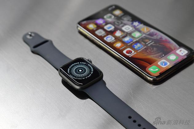 苹果手表铝版掉漆怎么办(applewatch铝金属掉漆)