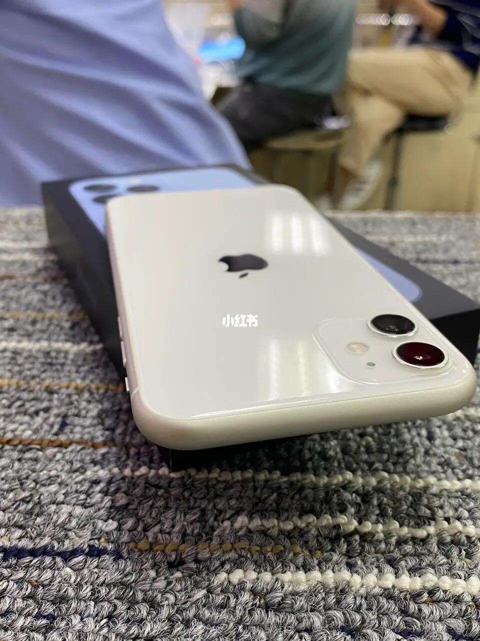苹果11宣传片白色版(iphone 11宣传)