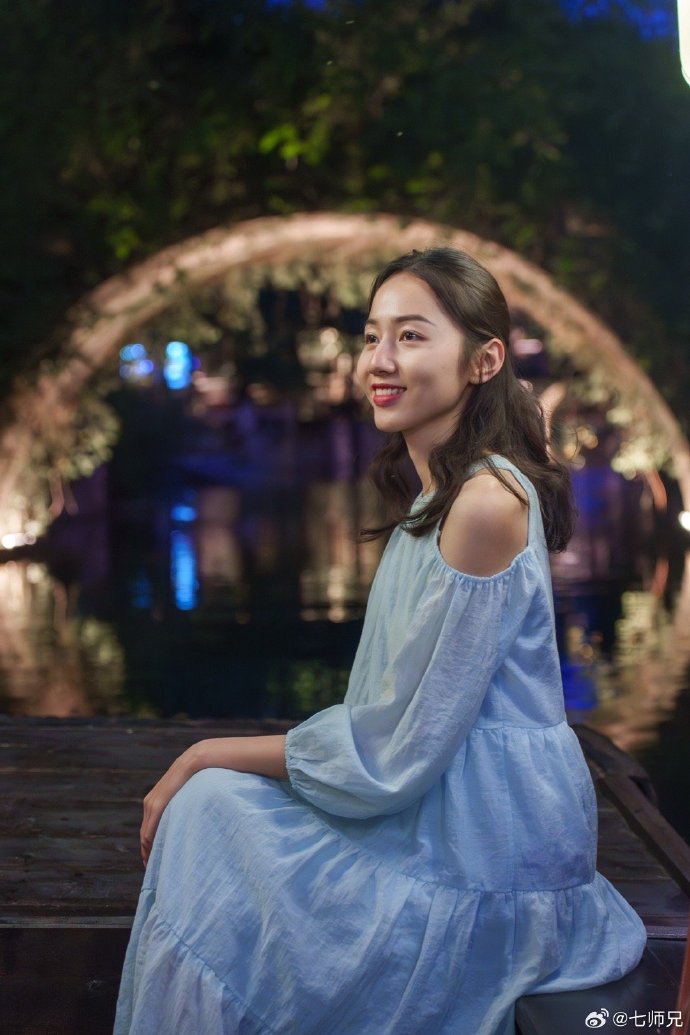 耳畔苹果版(耳畔中国第二期歌曲)-第2张图片-太平洋在线下载